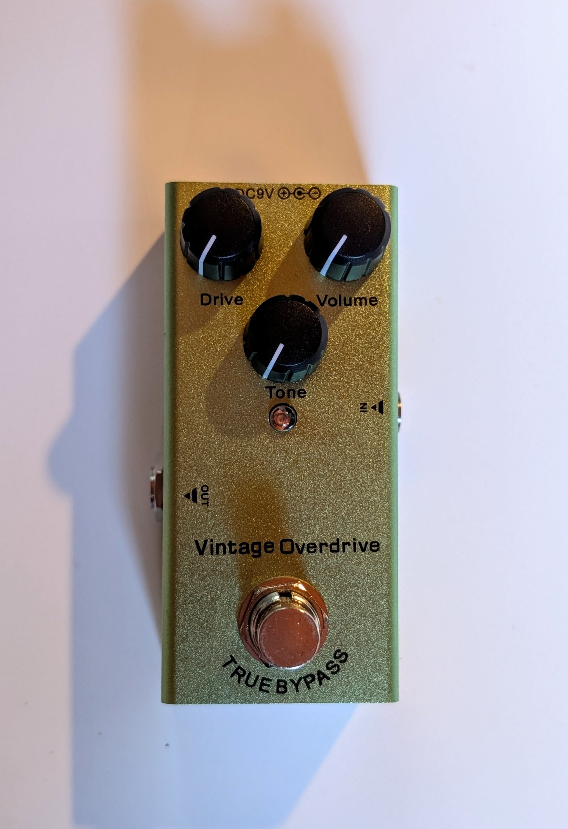 PNW Music vintage overdrive guitar effects pedal with tube amp warmth simulation and dynamic response controls