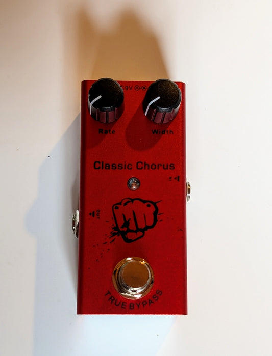 PNW Music classic chorus guitar effects pedal with depth and rate control knobs for shimmering 80s-style modulation sounds
